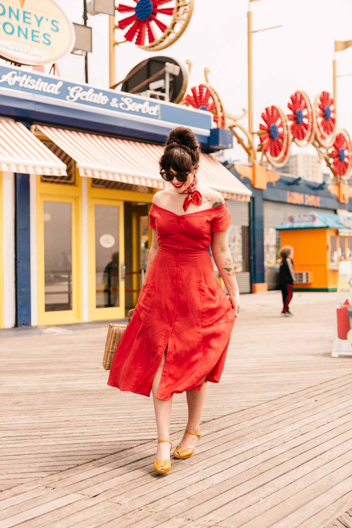 red-linen-reformation-dress-3.jpg