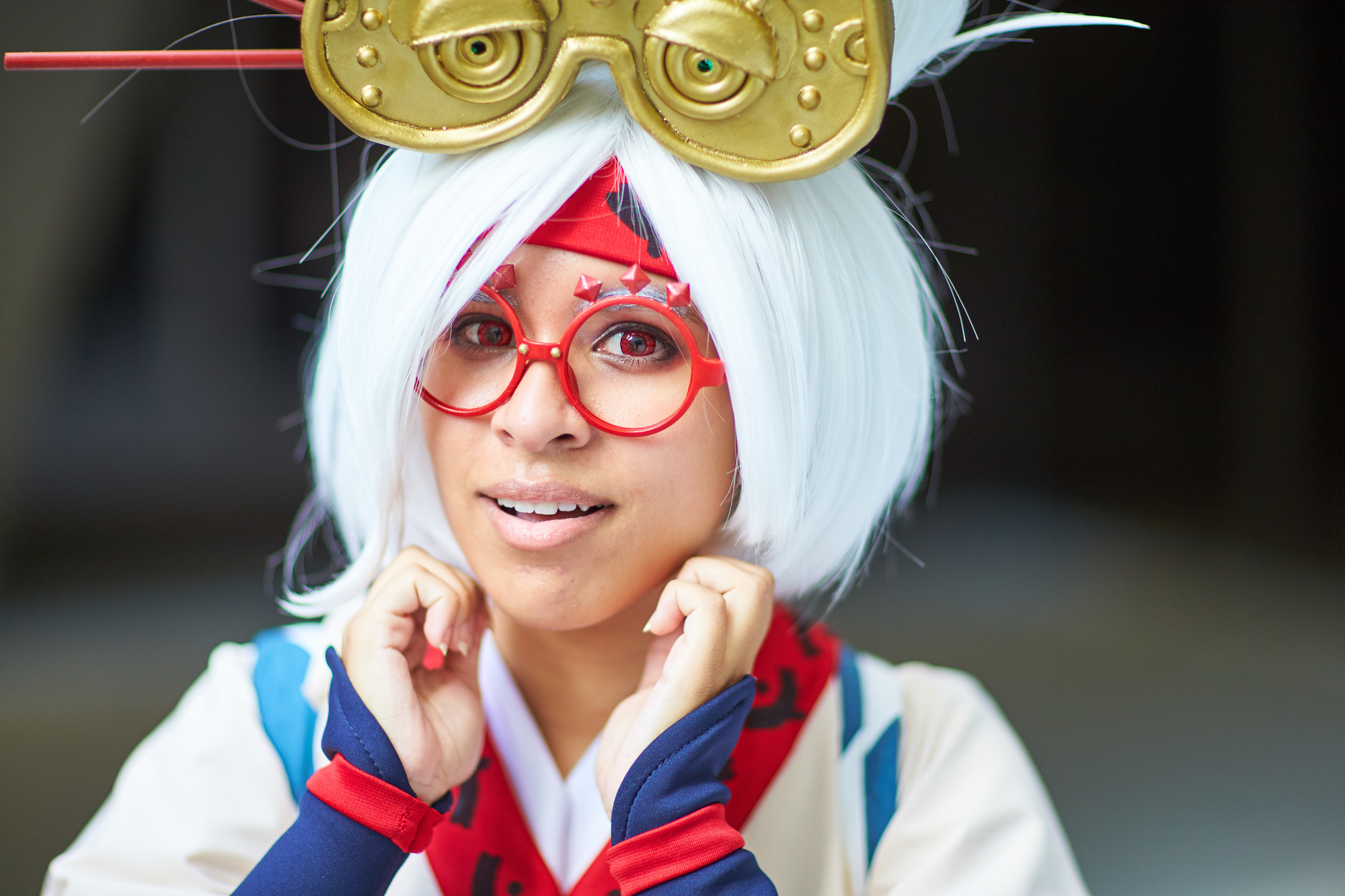 A high five for anyone who can name this cosplay. Take a Breath and make a Wild guess.