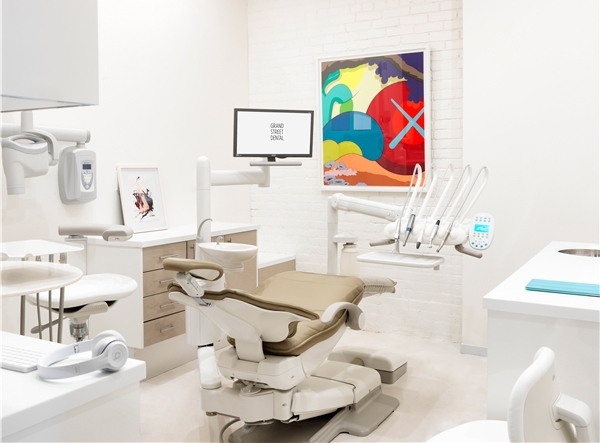 Grand Street Dental Exam Room