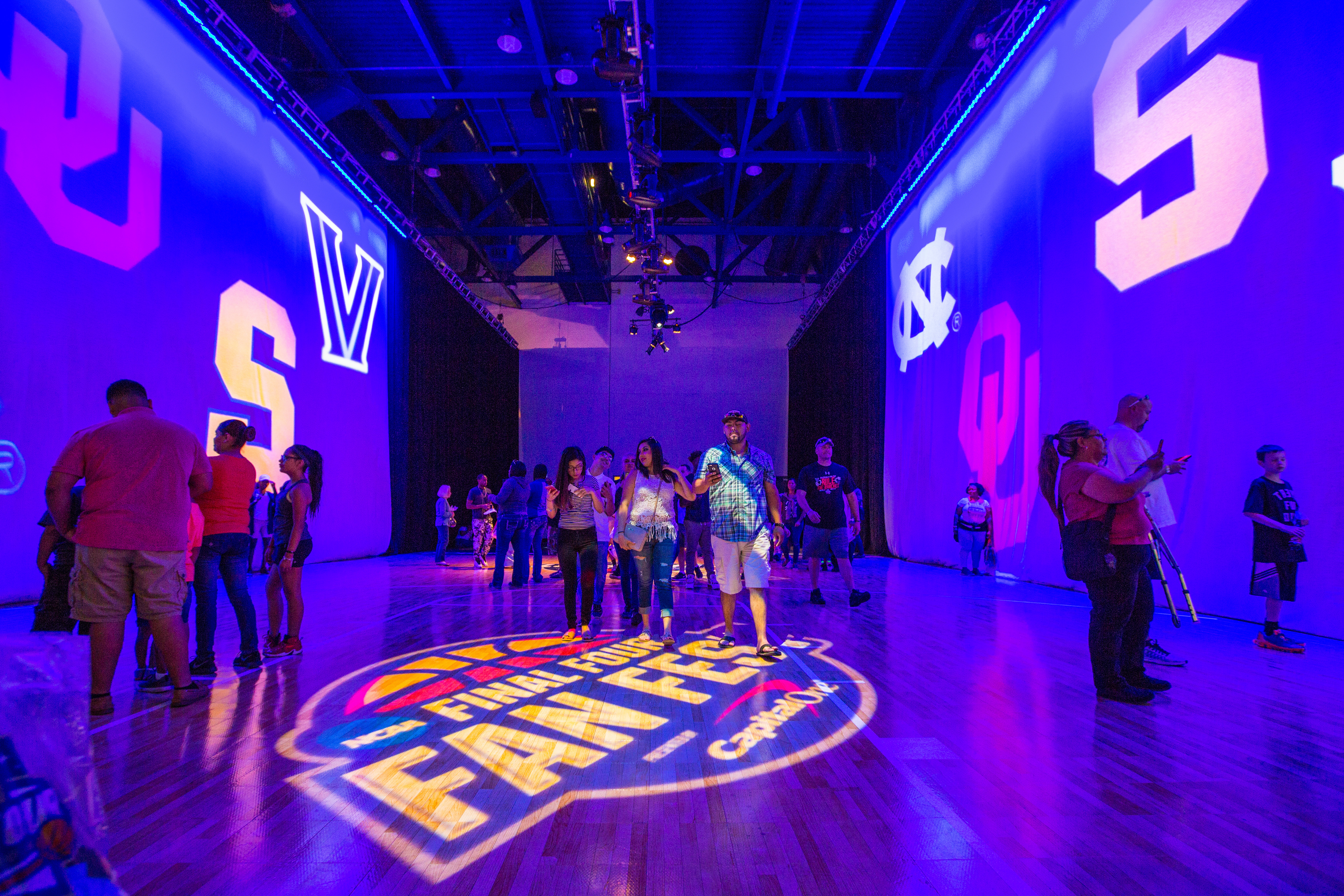 Fan Fest 6.JPG