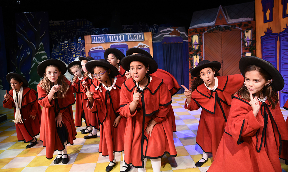 Madeline's Christmas_Horizon Theatre_Atlanta Georgia.jpg