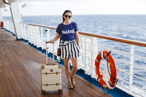 what to wear on a cruise_1.jpg