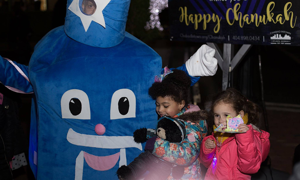Chanukah Celebrations & Grand Menorah Lightings_Chabad Intown Atlanta.jpg